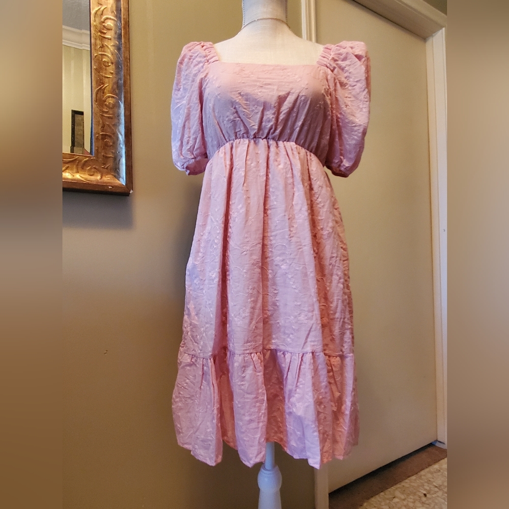 Dress - Picture 7 of 8